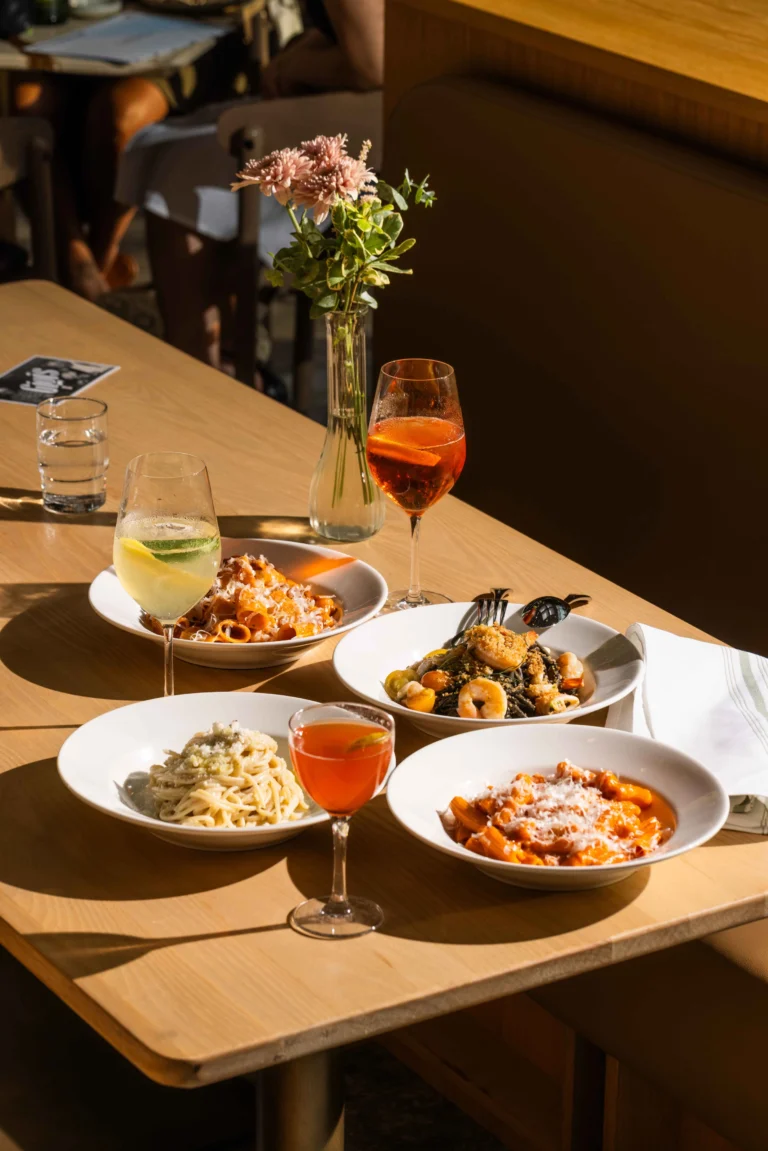 GigiStories-Bottom2_converted